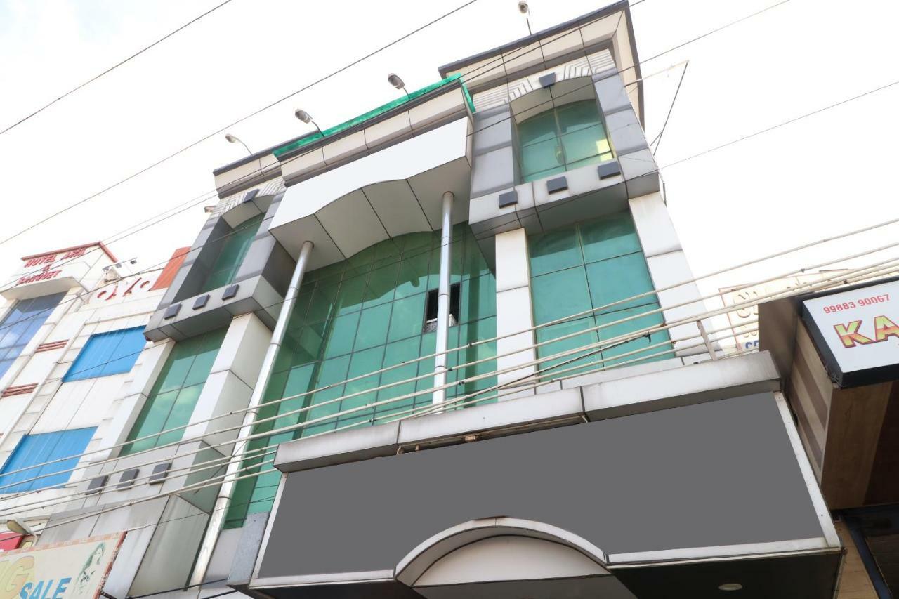 Oyo 37721 Hotel Kings Pathānkot Εξωτερικό φωτογραφία